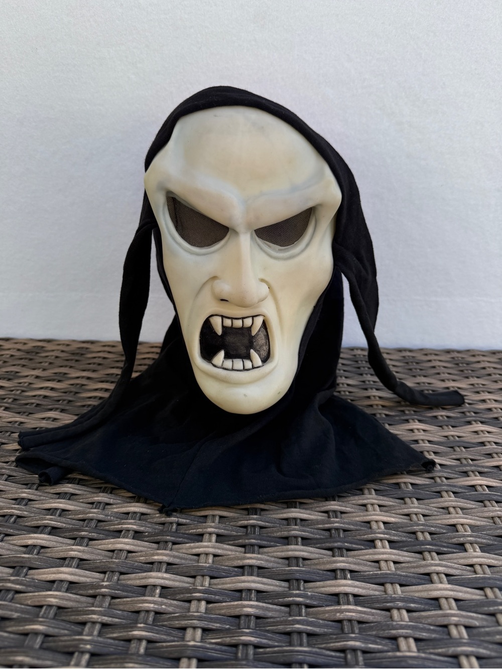 Easter Unlimited Vampire Mask Black Hood Fangs Halloween Horror Costume